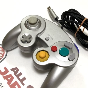 GC Nintendo Game Cube Controller Silver Official Japan Tested and working Used - Picture 1 of 13