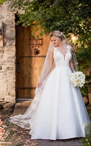 Essence Of Australia D2421 Dress - Picture 1 of 4