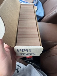 1991  Topps Baseball cards complete set - Picture 1 of 1
