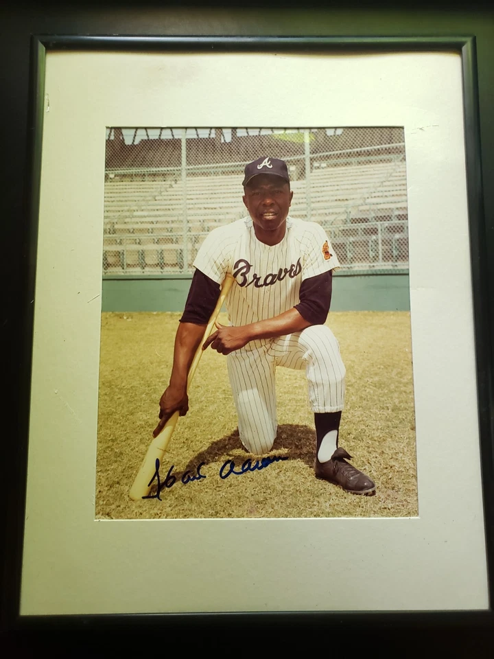 Hank Aaron Vintage 1970's Autographed Baseball Photo Atlanta Braves - Image 1 of 1
