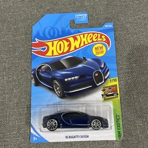 2018 Hot Wheels Exotics 7/10 #236 '16 Bugatti Chiron Dark Blue NIB - Picture 1 of 2