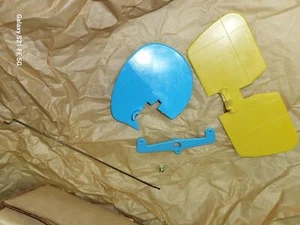 NOS Cox R/C Airplane Sopwith Camel Rudder Stabilizer Bellcrank & Wire in Box - Picture 1 of 5