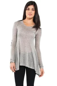 Camiseta Mackage Flowy Mangas Largas Top Plateada WMJL-T049 Cuero Deslumbrante detalle - Imagen 1 de 4