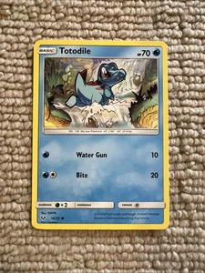Totodile 18/73 Shining Legends Regular -Pokemon Card - Picture 1 of 1