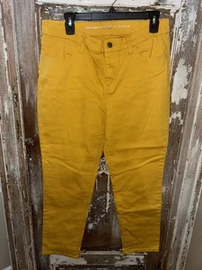 Pantalones al tobillo Chico’s Perfect elásticos de pierna ajustada – Talla 1.5 – Amarillo mostaza - Imagen 1 de 7
