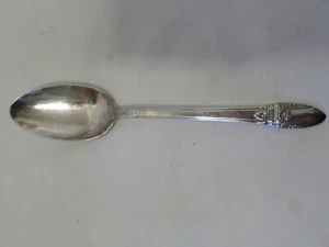 Vintage First Love Serving Spoon 1847 Rogers Bros IS Silver Plate Flatware 8.25" - Picture 1 of 7