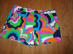 Trina Turk LA Corban Mod Print Shorts Size 12 - Picture 1 of 2