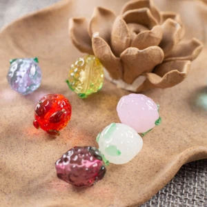 5pcs Strawberry Shape 13x15mm Handmade Lampwork Glass Loose Beads DIY Making - Picture 1 of 12