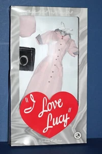 I LOVE LUCY WARDROBE COLLECTION "JOB SWITCHING VINYL PORTRAIT DOLL FRANKLIN MINT - Picture 1 of 4