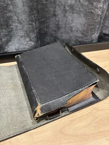 Holy Bible 1898 Antique Family Bible - Picture 1 of 11