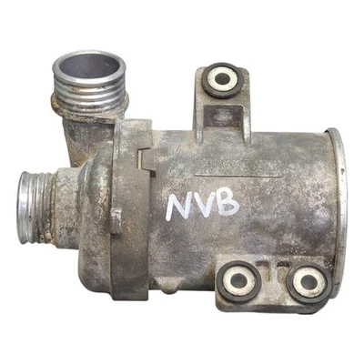 BMW F33 F32 1-4 Series Water Pump 70366546 - Image 1 of 4