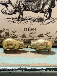 VTG Pair of MCM Brass Pig/Hog/Sow Textured Farmhouse Figurines 3.75" - Picture 1 of 21
