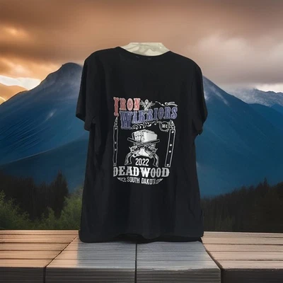 Camiseta feminina Deadwood South Dakota XL Iron Warriors pôquer armas cruzadas 2022 - Imagem 1 de 4