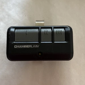 953ESTD Chamberlain Garage Door Opener Remote w/ Battery FAST SHIPPING MyQ OEM - Picture 1 of 3