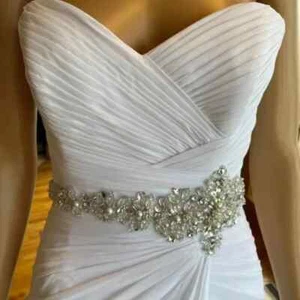 *Maggie Sottero White Chiffon Beaded Strapless Wedding Gown Bridal Dress Size 10 - Picture 1 of 14