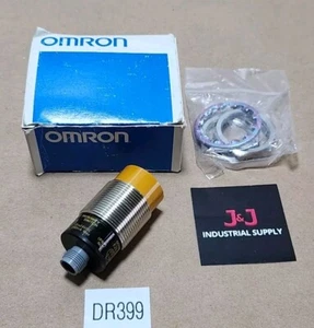 *NEW SURPLUS* Omron E2E-X18MF1-P1 Proximity Switch 12-24Vdc 200mA + Warranty! - Picture 1 of 6