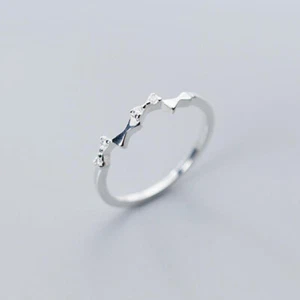 Anillo fino delicado con nudo de arco de plata de ley circonita cúbica A3758 - Imagen 1 de 6