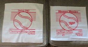 MINNESOTA TWINS HOMER HANKIES BASEBALL 1987 & 1991 WORLD SERIES MAGIC IS BACK - Picture 1 of 6