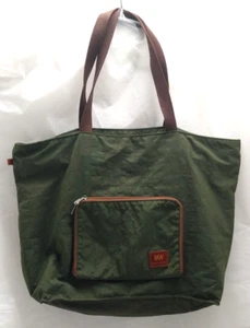 Most Wanted XL Water-Resistant Nylon Tote Bag Green Folds to Compact Size - Picture 1 of 10