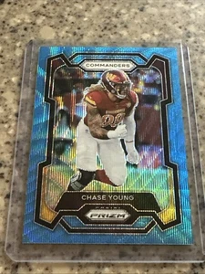 Chase Young 2023 Prizm #293 Blue Wave Prizm 075/199 WA COMMANDERS - NFL - Bild 1 von 2