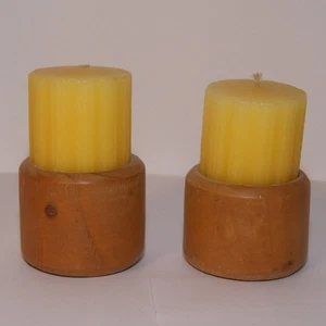 2x Vintage Wooden Candle Stick Holder With Candles - Picture 1 of 7