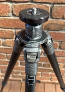 Gitzo GT2530 Carbon 6x Carbon Fibre Tripod With Dust Bag | Excellent Condition - Picture 1 of 9