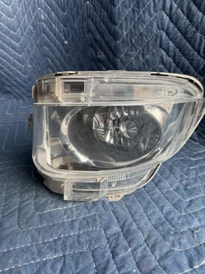 2010 - 2012 LEXUS LS460 ЛЕВЫЙ ВОДИТЕЛЬ СТОРОНЕ ПЕРЕДНИЙ ПРОТИВОТУМАННЫЙ ФОНАРЬ - Изображение 1 из 4