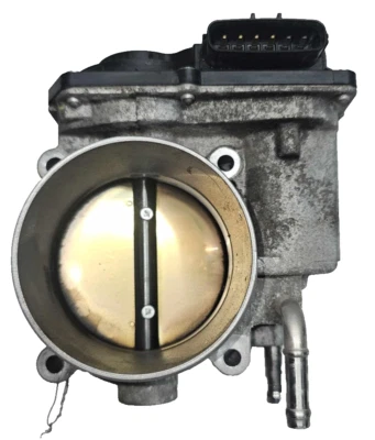 Conjunto de carrocería/válvula del acelerador Toyota RAV-4 06-12 3,5 L SOLO 123772 millas 220300P050 Foto 1 de 3