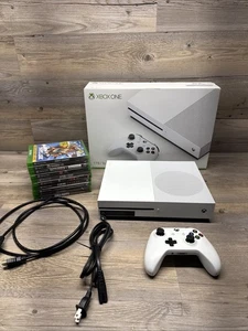 Xbox One S 1TB + 10 juegos + 1 mando - Imagen 1 de 9