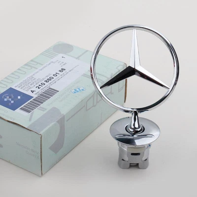 Front Hood Standing Star Emblem Fit for Mercedes Benz C160 C200K C230 C240 C250. Foto 1 de 4