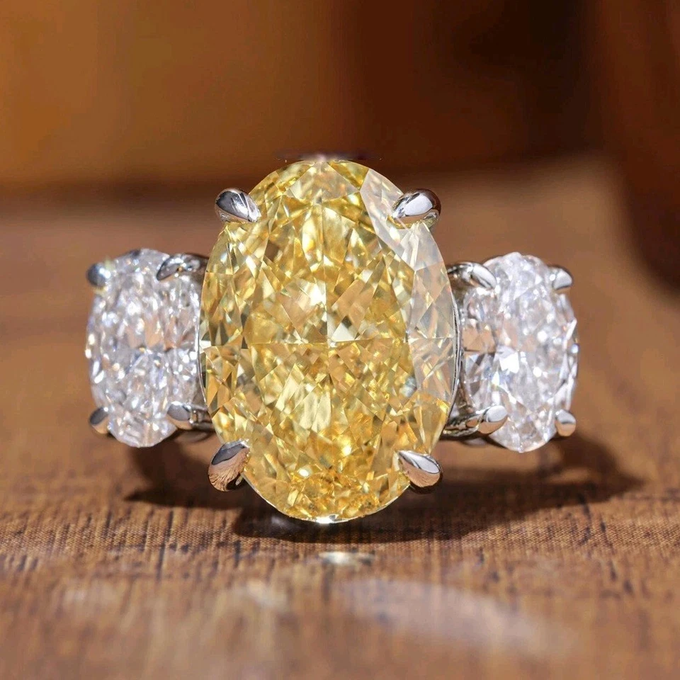 Anillo de diamantes champán tratados con certificación de 10 quilates con detalles de diamantes. Plata 925 Foto 1 de 4