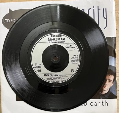 CURIOSITY KILLED THE CAT Down To Earth 7" vinyl Ltd Edition With Poster Foto 1 de 3