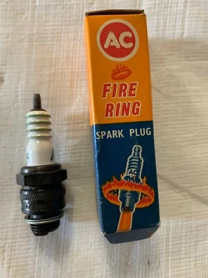 AC Fire Spark Plugs Sparkplugs Lot of 9 & Display Case NOS Made in England - Image 1 of 4