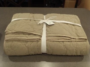 New RARE 4pc Pottery Barn Rustic Stonewashed King Quilt & Shams Set - Dark Flax - Picture 1 of 3
