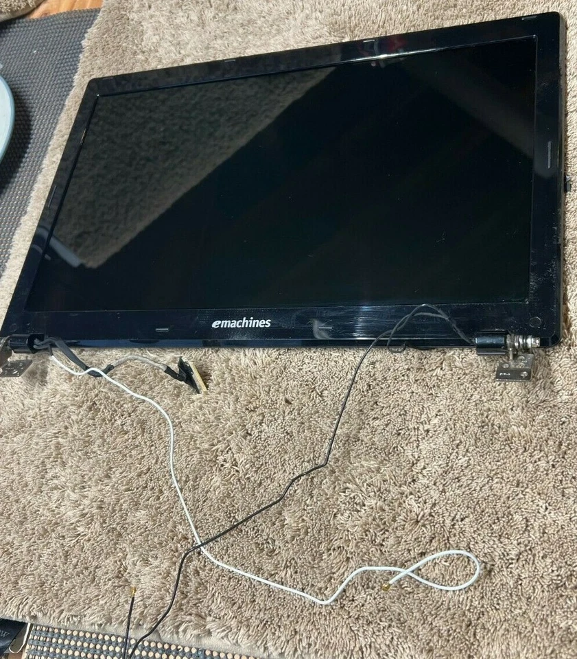 OEM EMACHINES E442 LAPTOP LCD Screen ASSEMBLY - Image 1 of 2