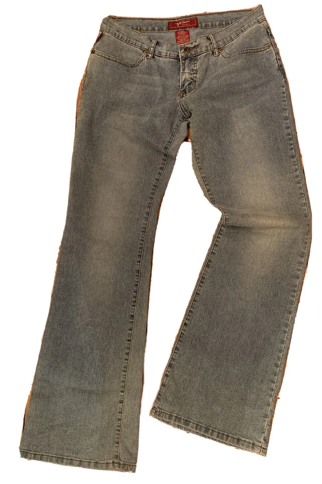 7 Tyte Jeans Junior Women's Vintage Inspired Flared Leg Stretch Denim - Image 1 of 4