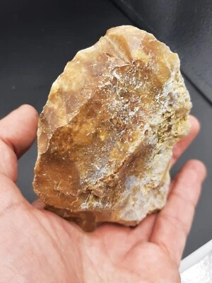 French Lower Paleolithic - Large Acheulean scraper / cleaver H. Heidelbergensis - Image 1 of 4