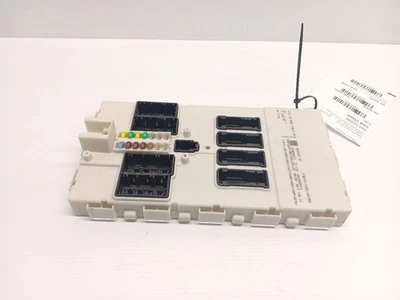 Módulo de control de carrocería delantera 13-16 BMW F30 328i 330i BCM 61359324781 Foto 1 de 4