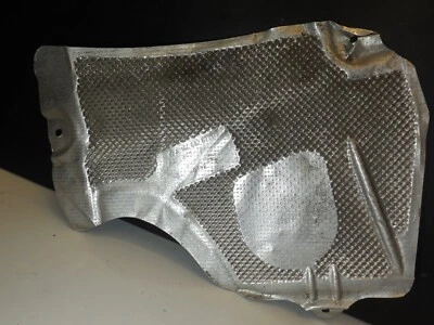 2009 Mercedes Benz GL Class X164 Exhaust Manifold Heat Shield Guard A 1646820271 - Image 1 of 4