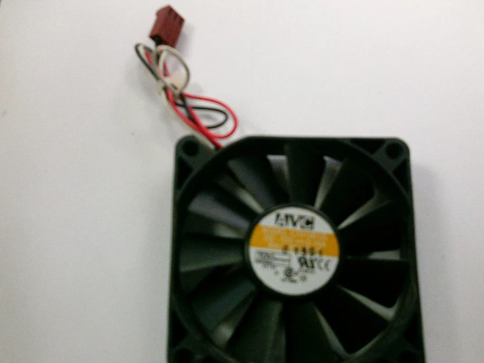 AVC 70 mm Cooling AVC C7015B12L 70x70x15 mm 12 V 0.15 A Ball Bearing 3 Pin - Photo 1/1