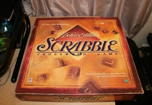 SCRABBLE DELUXE Edition 1999 gioco di Milton Bradley COMPLETO in ottime condizioni - Foto 1 di 12