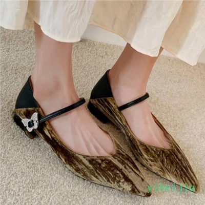 Zapatos de vestir retro planos con punta Mary Jane formales cómodos de terciopelo para mujer Foto 1 de 4