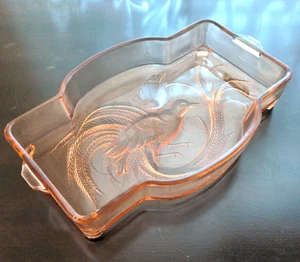 Vintage Glas Tablett mit Fuß und Griffen - Paradiesvogel - rosa Koralle Indiana Glas  - Bild 1 von 7