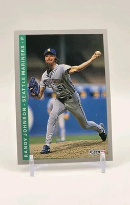 1993 Fleer - Randy Johnson #676 Seattle Mariners - Image 1 of 4