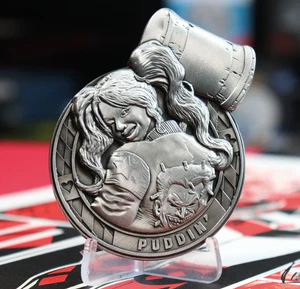 DC Harley Quinn Limited Edition 30th Anniversary Medallion - Picture 1 of 4