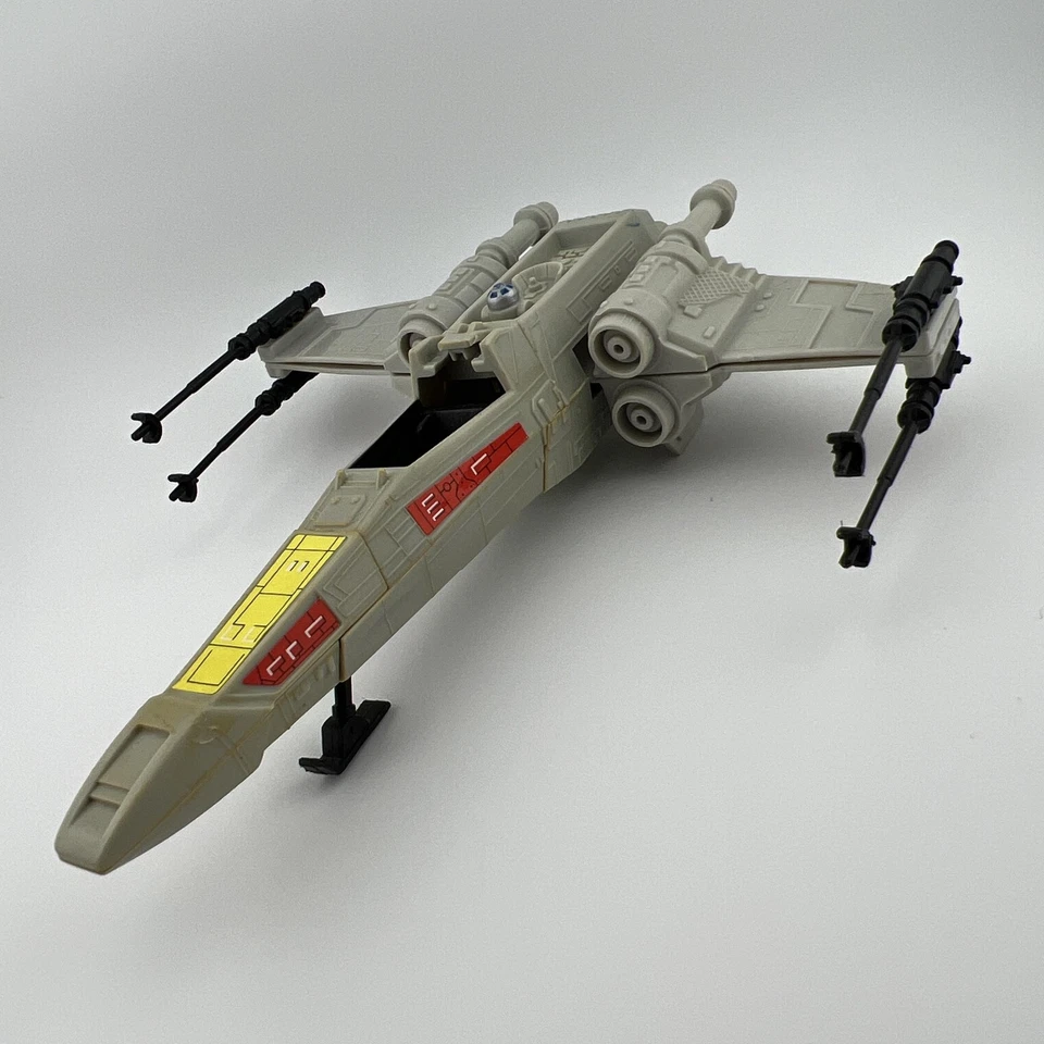 Vintage Star Wars 1982 Micro Collection X Wing Fighter Vehicle Missing Canopy - Image 1 of 4