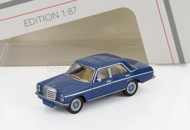 1/87 SCHUCO - MERCEDES BENZ - 200D (W114) SEDAN 1968 452676200 - Immagine 1 di 1