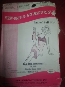 Vintage UNCUT Stretch & Sew WOMAN'S FULL SLIP Sewing PATTERN- #212 - 1960's - Picture 1 of 2