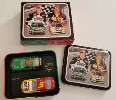 Coches de carreras Labonte conmemorativos Revell Nascar en caja lata nuevos Kellogs Interst Foto 1 de 4