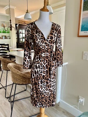 NUEVO SIN ETIQUETAS 4 6 DVF Diane von Furstenberg NUEVO JULIAN TWO Vestido Envolvente de Seda Gato Manchado Foto 1 de 4